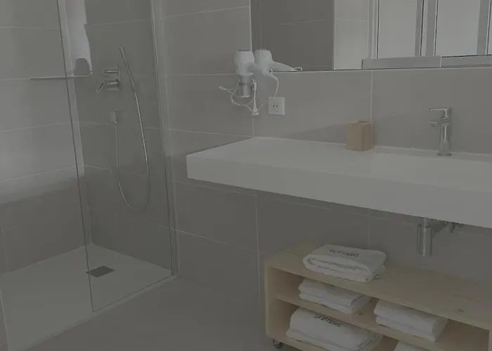 Le B Complexe Hotel Lozanne